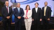 Armando Rivas, Horacio Lomba, Lucile Houellemont, José María Muné y Omar Castellanos, durante acto entrega certificaciones y juramentación directiva de BASC.