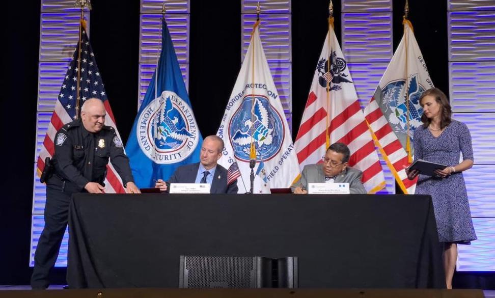 Moments during the signing of the Mutual Recognition Agreement (MRA) between CBP and Guatemala Customs Administration (SAT)