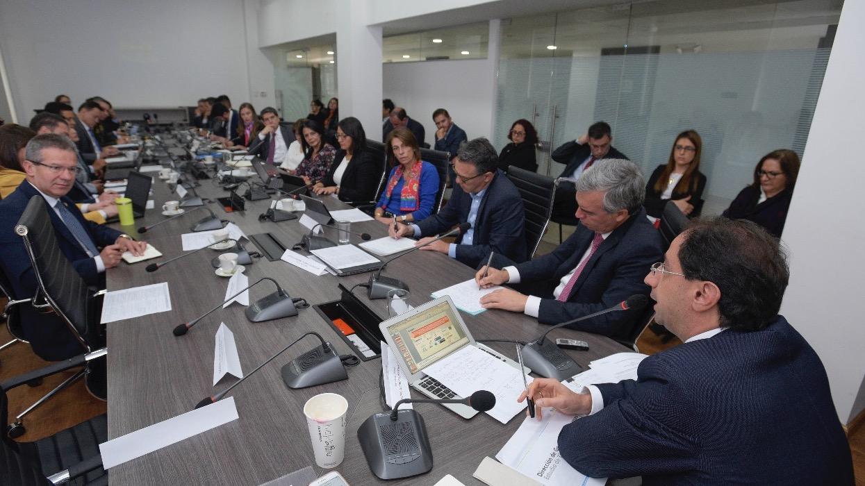 BASC Colombia hace parte de la Mesa de Facilitación de Comercio representando al Sector Privado.