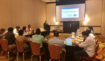 Momentos de la reunión con la comunidad empresarial de Honduras en las instalaciones del Hotel Intercontinental Real de San Pedro Sula.