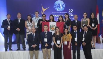 Miembros del equipo de trabajo del capítulo BASC Perú, durante concesión oficial del Congreso Mundial BASC 2021 por parte de World BASC Organization